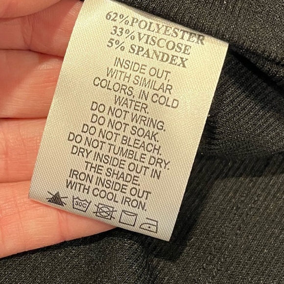 ❣️🖤 CRAZY LINE – Black Embroidered Skirt Size 14 - Picture 3 of 9